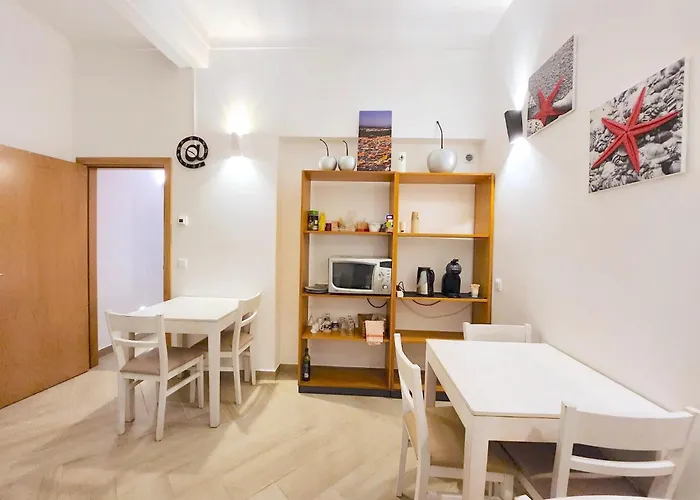 Quartos Grupos ナザレ