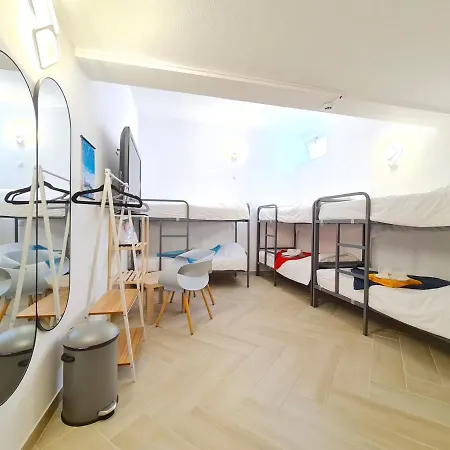 Quartos Grupos Guest house Nazare
