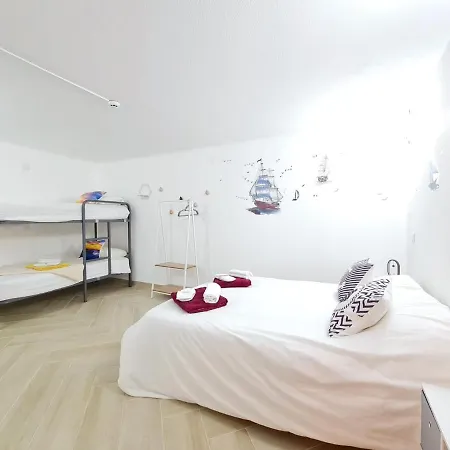 Quartos Grupos Penzion Nazaré