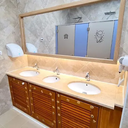 Quartos Grupos Penzion Nazaré