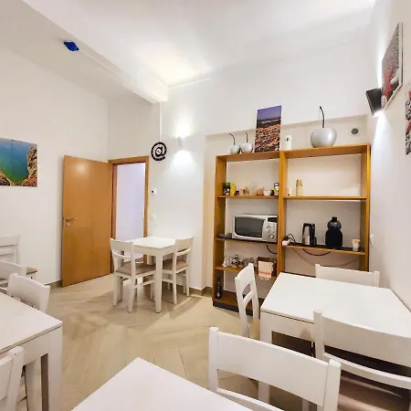 게스트하우스 Quartos Grupos