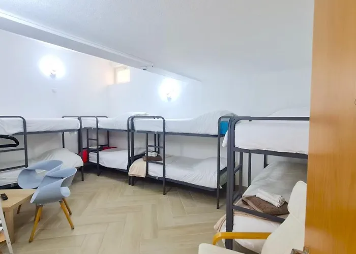 Quartos Grupos Назаре